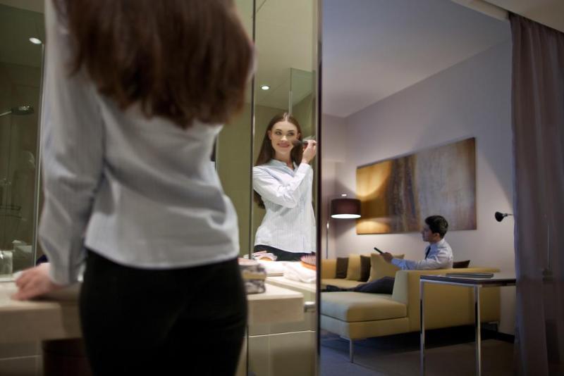 Hotel Pearl Rotana Capital Centre
