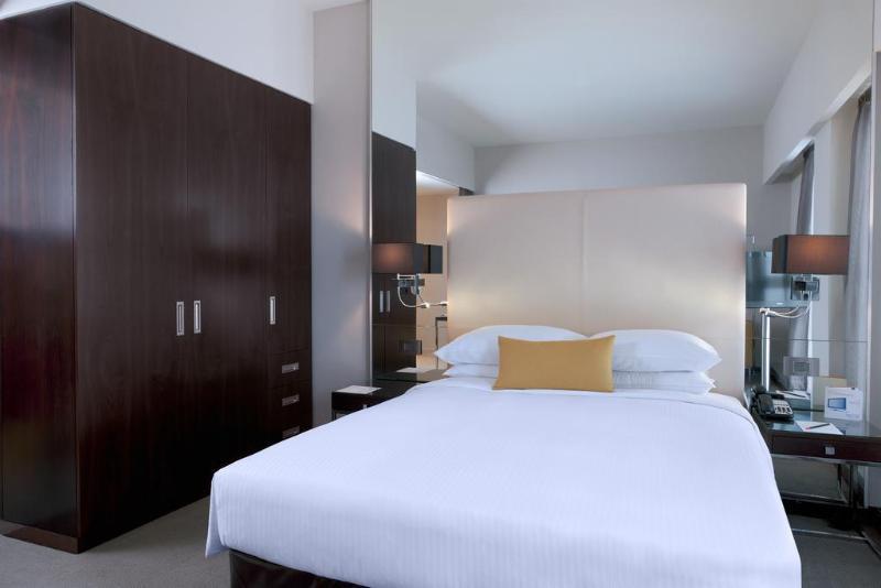Pearl Rotana Capital Centre Hotel