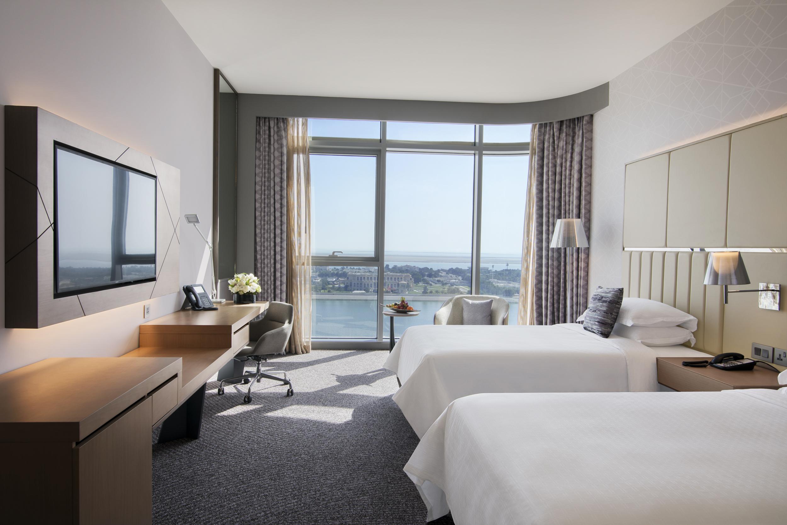 Pearl Rotana Capital Centre 4* Abu Dhabi
