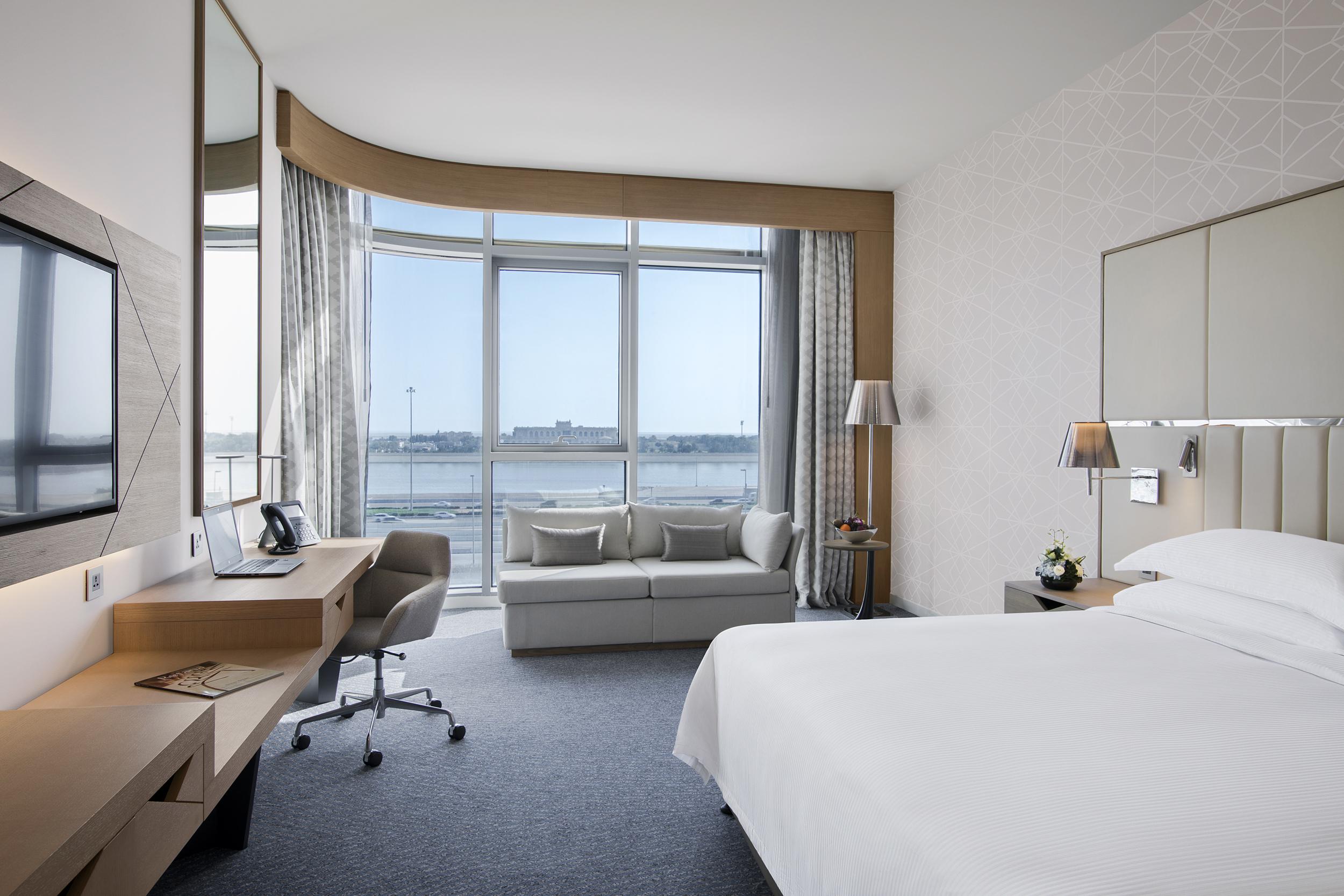 Hotel Pearl Rotana Capital Centre Abu Dhabi